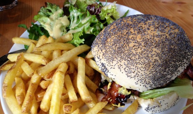 Died and gone to burger heaven at Inglewood Geneva © Scott Stock Photography
