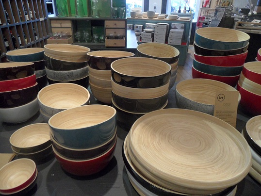 Bibol's bamboo crockery at Les Enfants Terribles, Geneva - photo © genevafamilydiaries.net