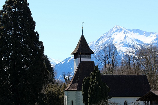 Scherzligkirche, Thun © Travelita.ch