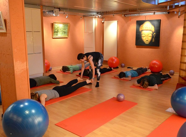 Little Bird Pilates Studio, Gland - Photo © Laura Vidale