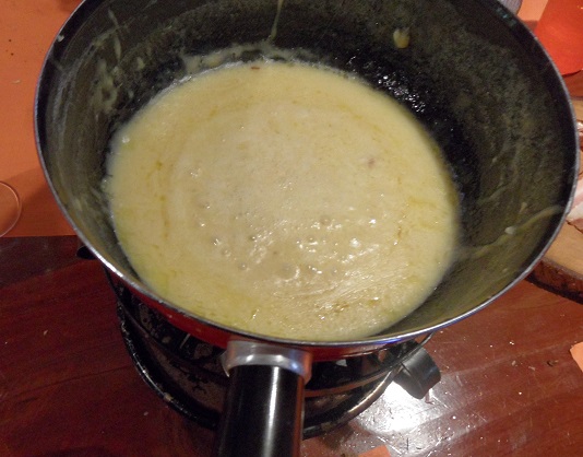 Are you a fondue addict? Photo © genevafamilydiaries.net