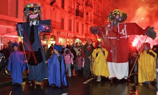 La Parade du Père Fouettard et de la Chauchevieille © Maison du quartier de la Jonction (MQJ) 