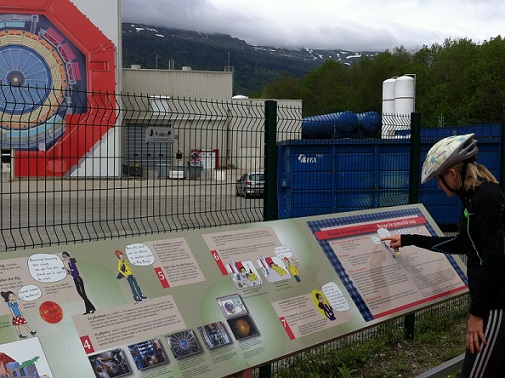 © 2013 CERN - Photograph: Pralavorio, Corinne