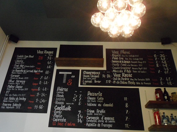 A great choice of wines & desserts! Photo © genevafamilydiaries.net