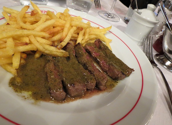 A perfectly cooked steak at Le 49 Rhône, Geneva. Photo © 2015 genevafamilydiaries.net