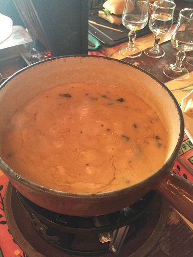 Mushroom fondue! Photo © 2016 genevafamilydiaries.net 